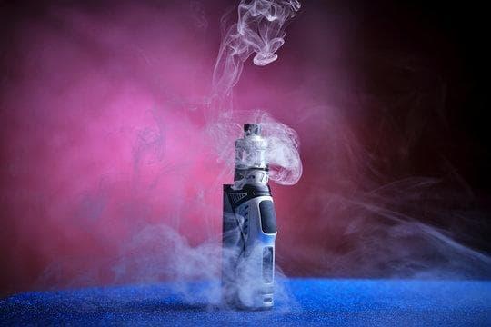 elektronik sigara zararları nelerdir ve sağlığınız üzerinde bıraktığı etkiler hakkında güncel rehber