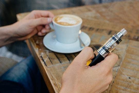 marlboro elektronik sigara incelemesi 2025 performans, aroma seçenekleri, güvenlik ve en iyi fiyat karşılaştırması