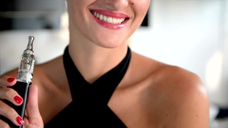 Vozol 10000 Aromaları Rehberi ile En Popüler Vozol 10000 Tatlarını Keşfedin